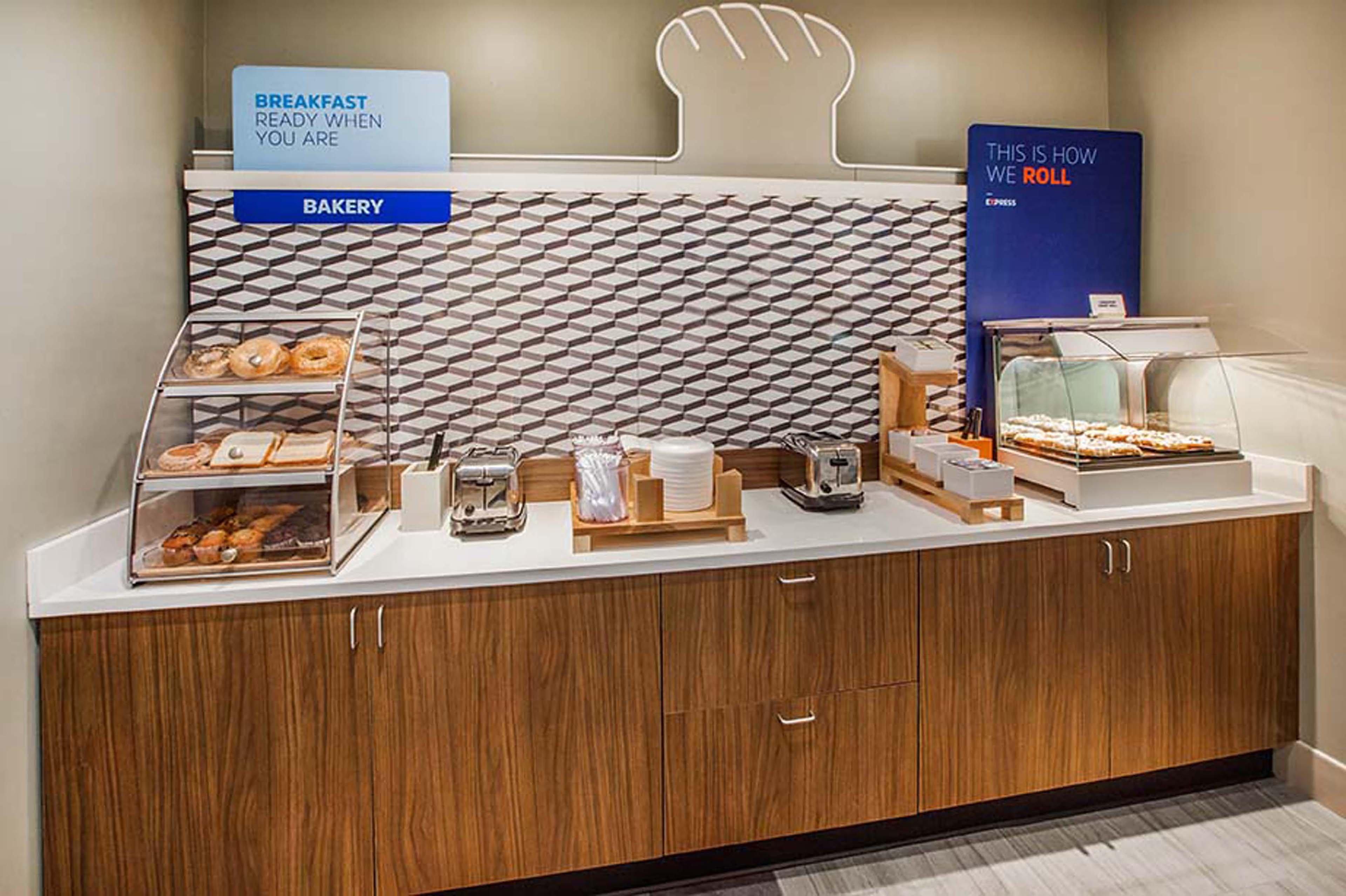 Holiday Inn Express Hotel & Suites Brockville By Ihg Extérieur photo
