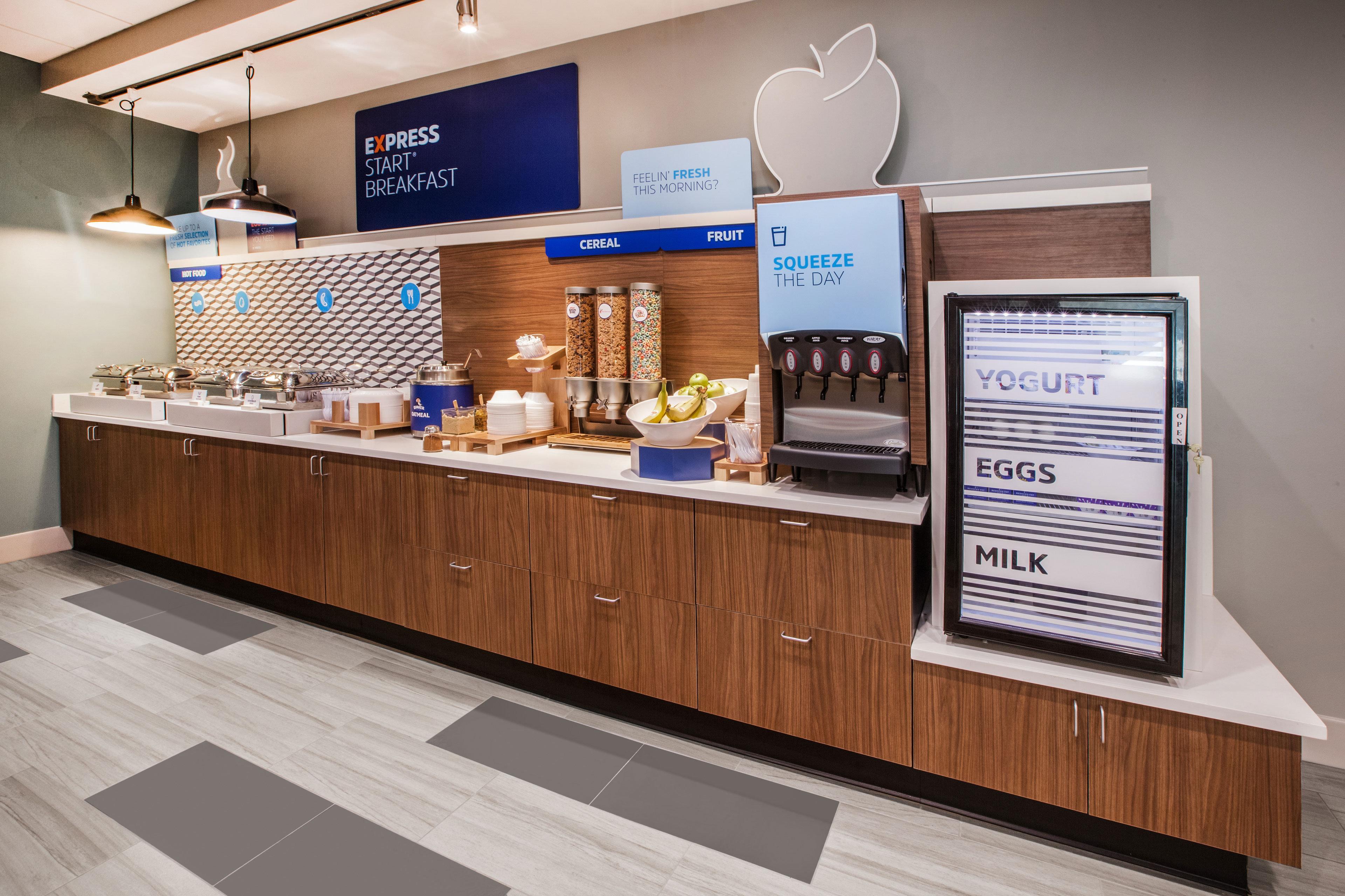 Holiday Inn Express Hotel & Suites Brockville By Ihg Extérieur photo