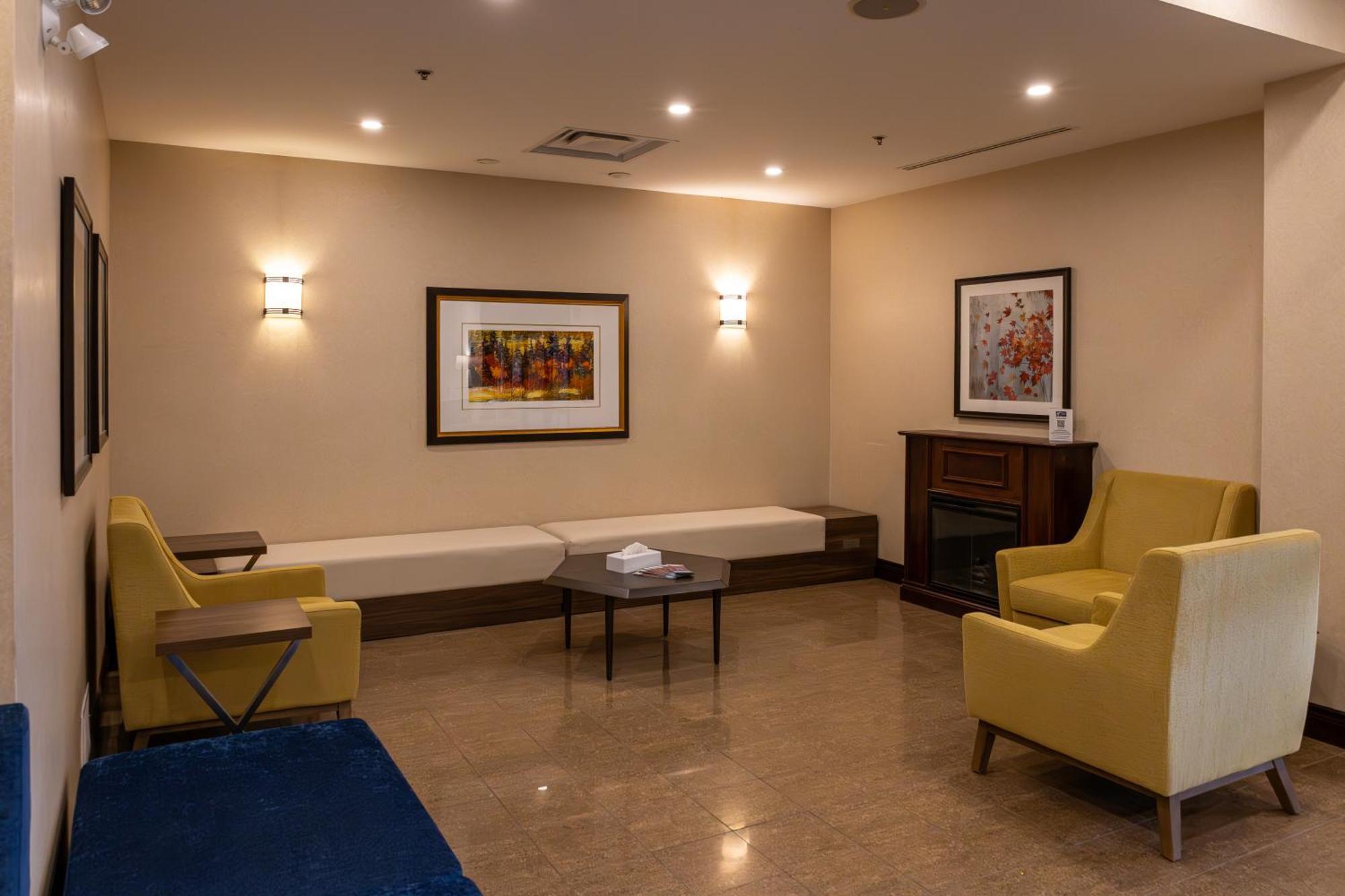 Holiday Inn Express Hotel & Suites Brockville By Ihg Extérieur photo