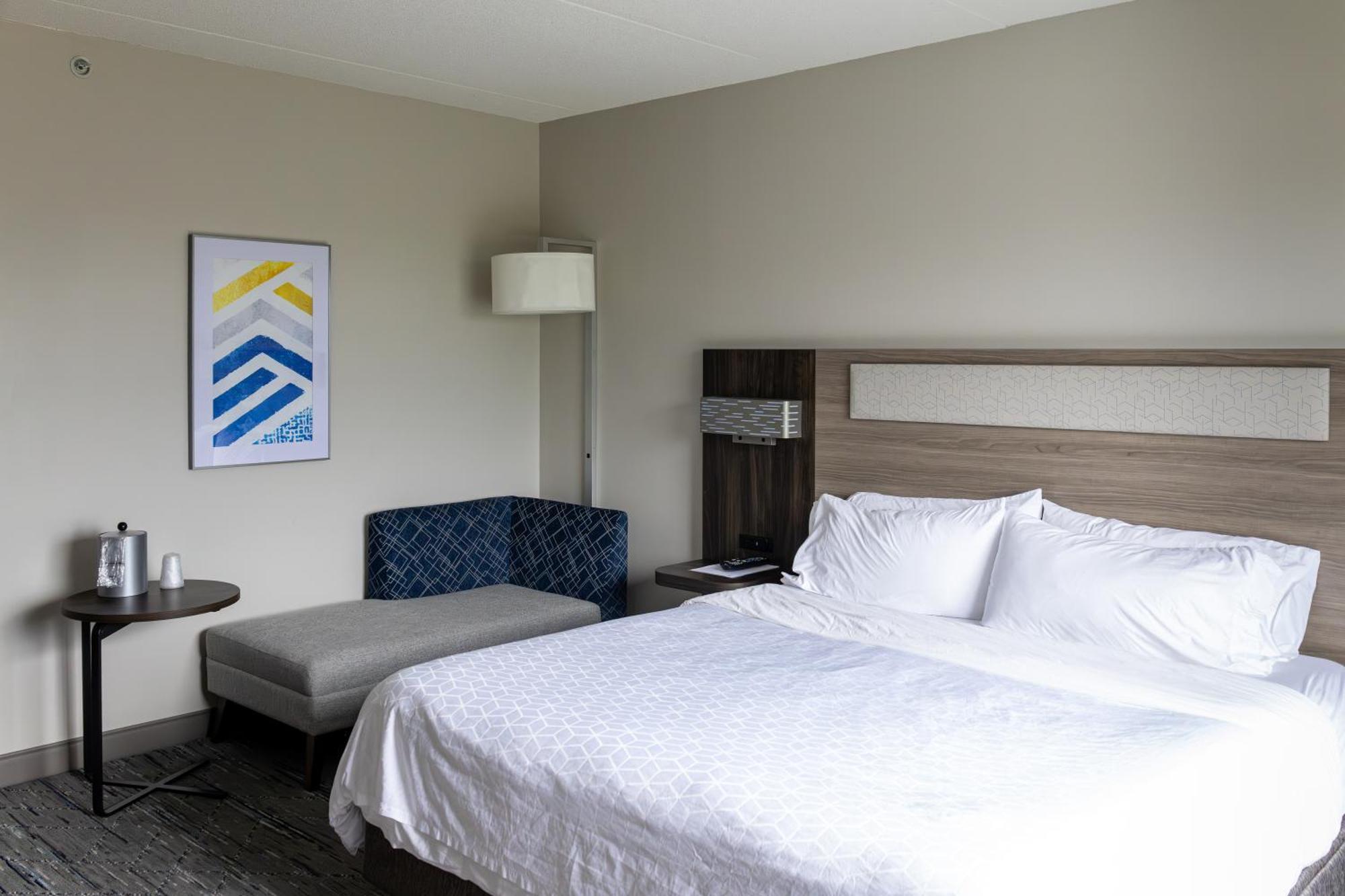 Holiday Inn Express Hotel & Suites Brockville By Ihg Extérieur photo