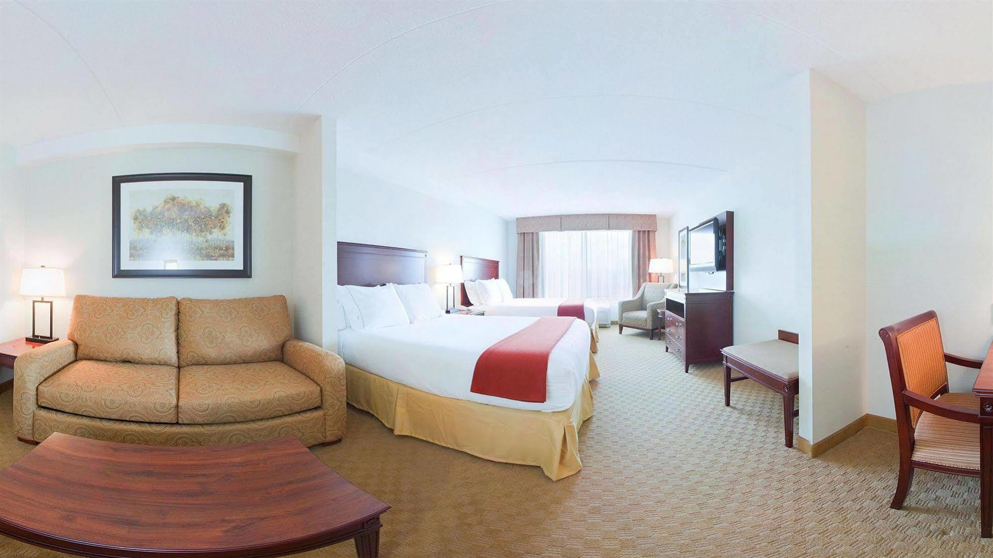Holiday Inn Express Hotel & Suites Brockville By Ihg Extérieur photo